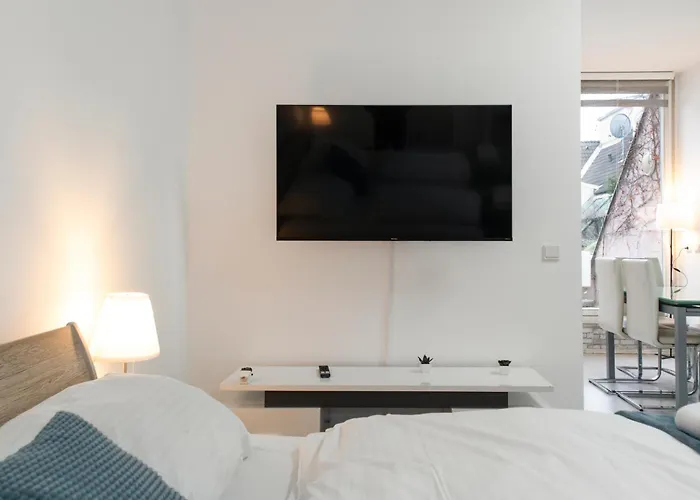 Homely 3br Perfect For Families And Groups דירה