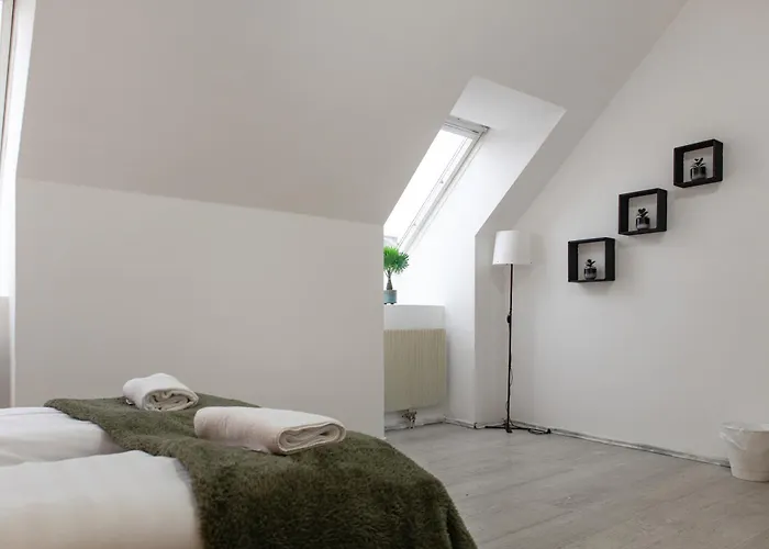 Homely 3br Perfect For Families And Groups וינה
