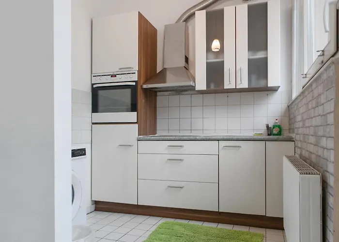 Homely 3br Perfect For Families And Groups דירה *